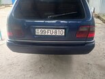 Mercedes E 220-2