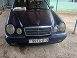 Mercedes E 220-7