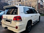 Toyota Land Cruiser-4