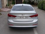 Hyundai Elantra-5