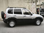 Chevrolet Niva-5