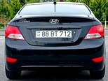 Hyundai Accent-4