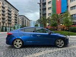 Hyundai Elantra-5