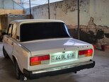 LADA (VAZ) 2107-2