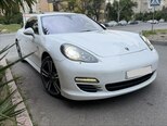 Porsche Panamera-11