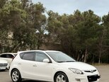 Hyundai i30-7