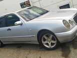 Mercedes E 220-3