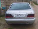 Mercedes E 220-8