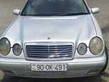 Mercedes E 220-2