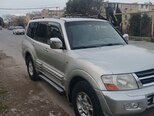 Mitsubishi Pajero-2