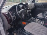Mitsubishi Pajero-6
