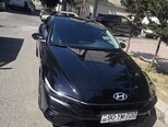 Hyundai Elantra-1
