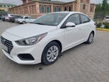 Hyundai Accent-2