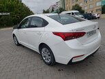 Hyundai Accent-6