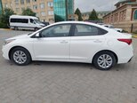 Hyundai Accent-3