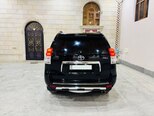 Toyota Land Cruiser Prado-8