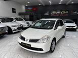Nissan Tiida-1