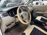 Nissan Tiida-11