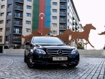 Mercedes E 220-3
