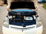 Toyota Prius-4