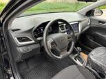 Hyundai Accent-15