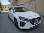 Hyundai IONIQ-10