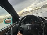 Mercedes E 240-7