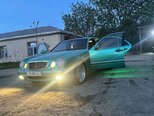 Mercedes E 240-2