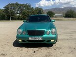 Mercedes E 240-3