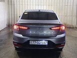 Hyundai Elantra-2