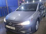 Hyundai Elantra-1