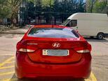 Hyundai Elantra-5