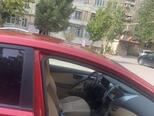 Hyundai Elantra-10
