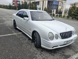 Mercedes E 240-5