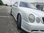 Mercedes E 240-3