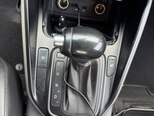Kia Carens-9