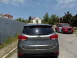 Kia Carens-3