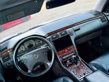 Mercedes E 270-8