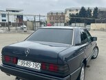 Mercedes 190-2