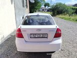 Chevrolet Aveo-3