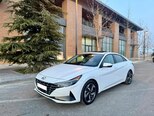 Hyundai Elantra-3