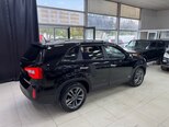 Kia Sorento-11