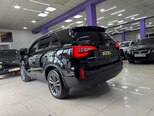 Kia Sorento-13