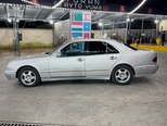Mercedes E 270-3