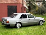 Mercedes 250 D-8