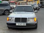 Mercedes 250 D-1
