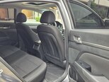 Hyundai Elantra-10