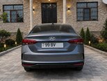 Hyundai Accent-5