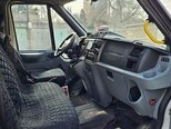 Ford Transit-14