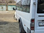 Ford Transit-5